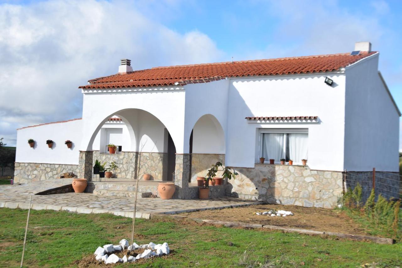 Casa Rural La Veguilla Fuente del Arco Exterior photo